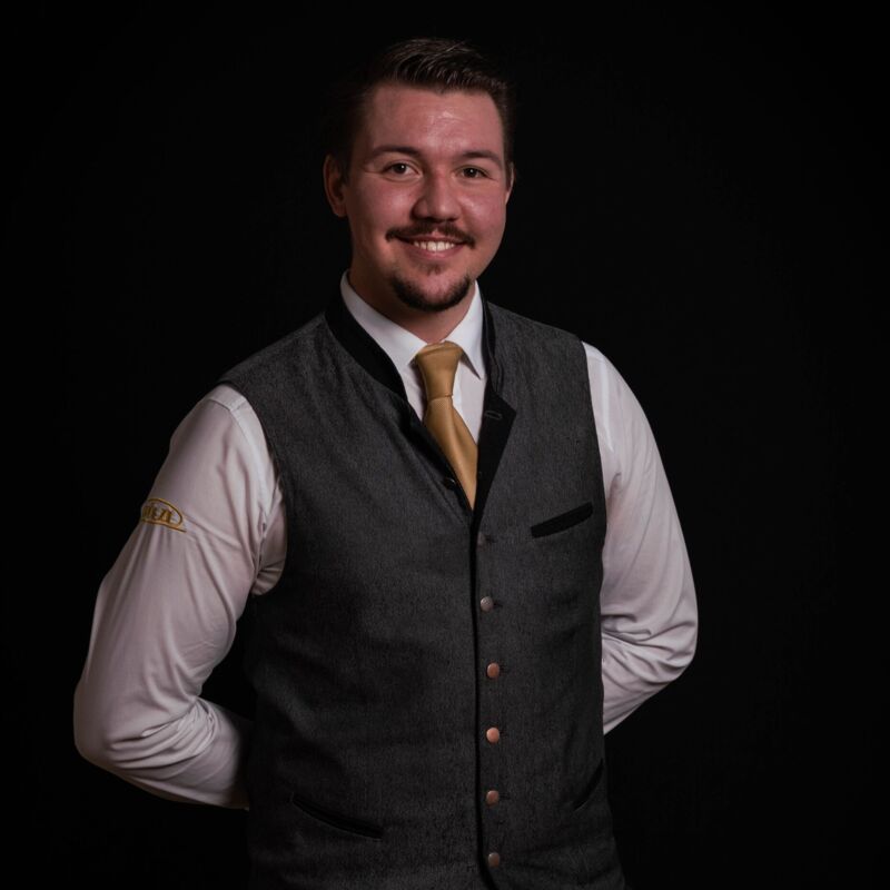 Niklas Stölzl